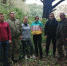 Елецкие полицейские убрали мусор в парке «Иванов сад» - Знамя Октября